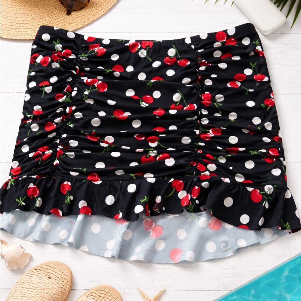 Torrid Black Cherry Print Swim Skirt Size 1 torrid.